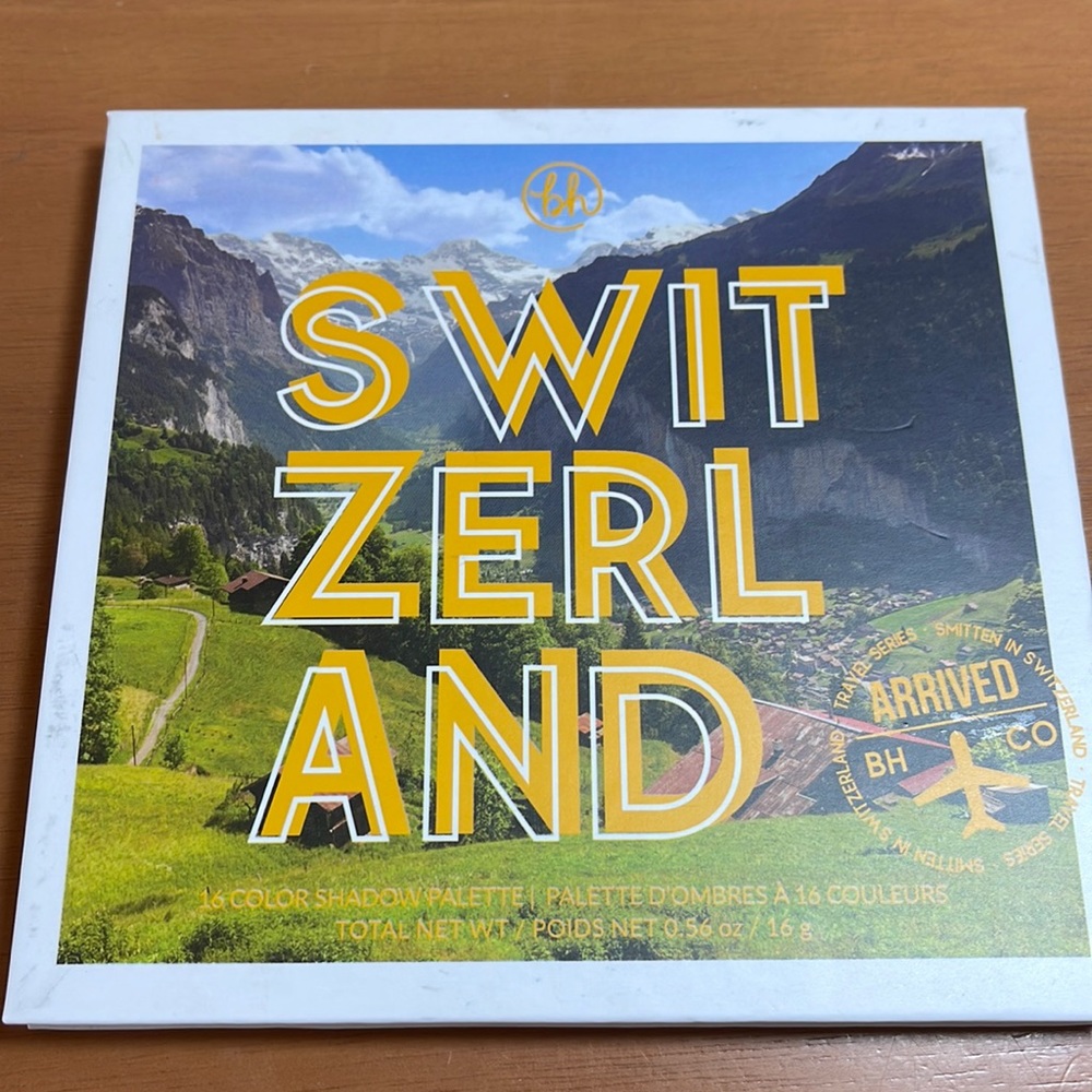 bh Cosmetics Switzerland Eyeshadow Palette